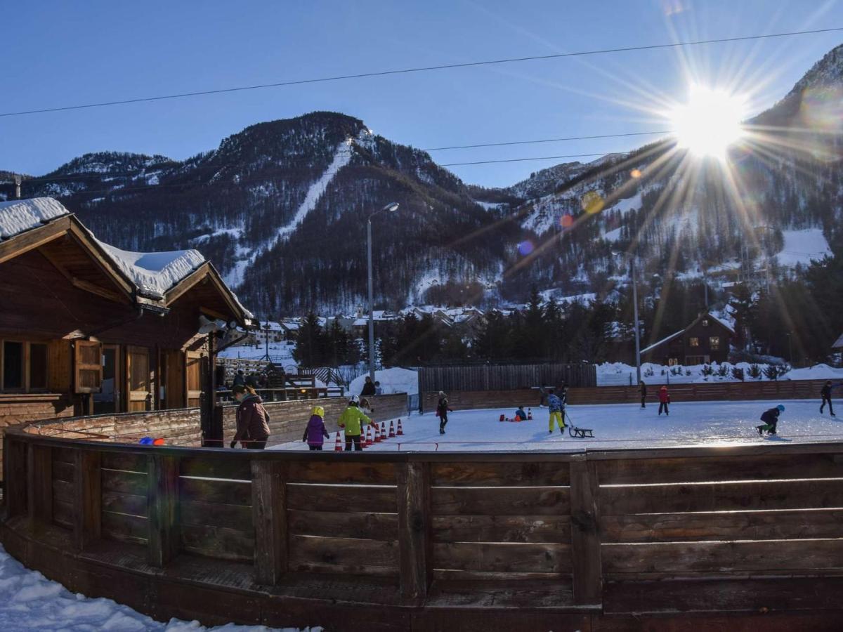Appartement 3 Pieces, 7 Couchages, Proche Pistes Avec Parking - La Salle-Les-Alpes - Fr-1-330F-22 Serre Chevalier Eksteriør bilde